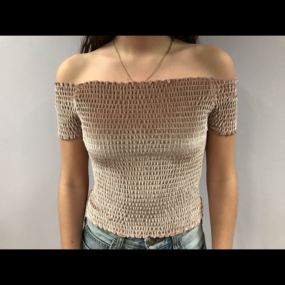 Urban Outfitters Off Shoulder Rose Shirt - Size M